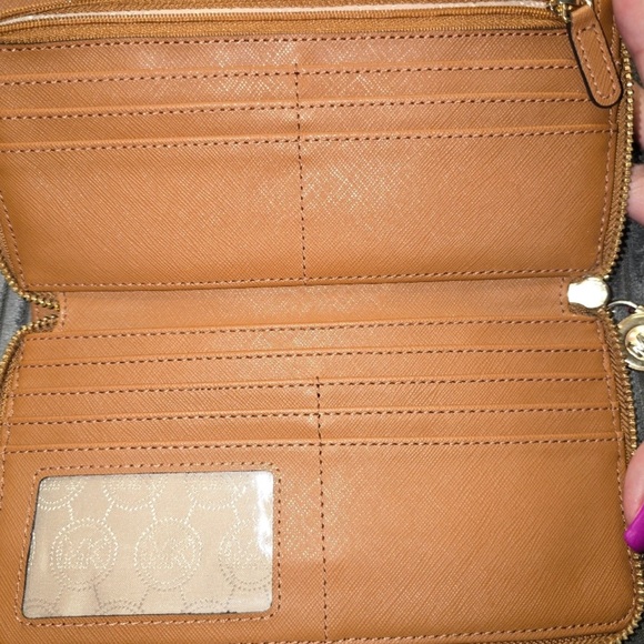 Michael Kors Women's Orange Wallet - Picture 4 of 4